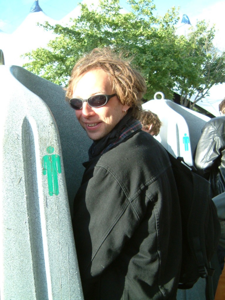 0108kopenhagenroskildebruessel2002.jpg