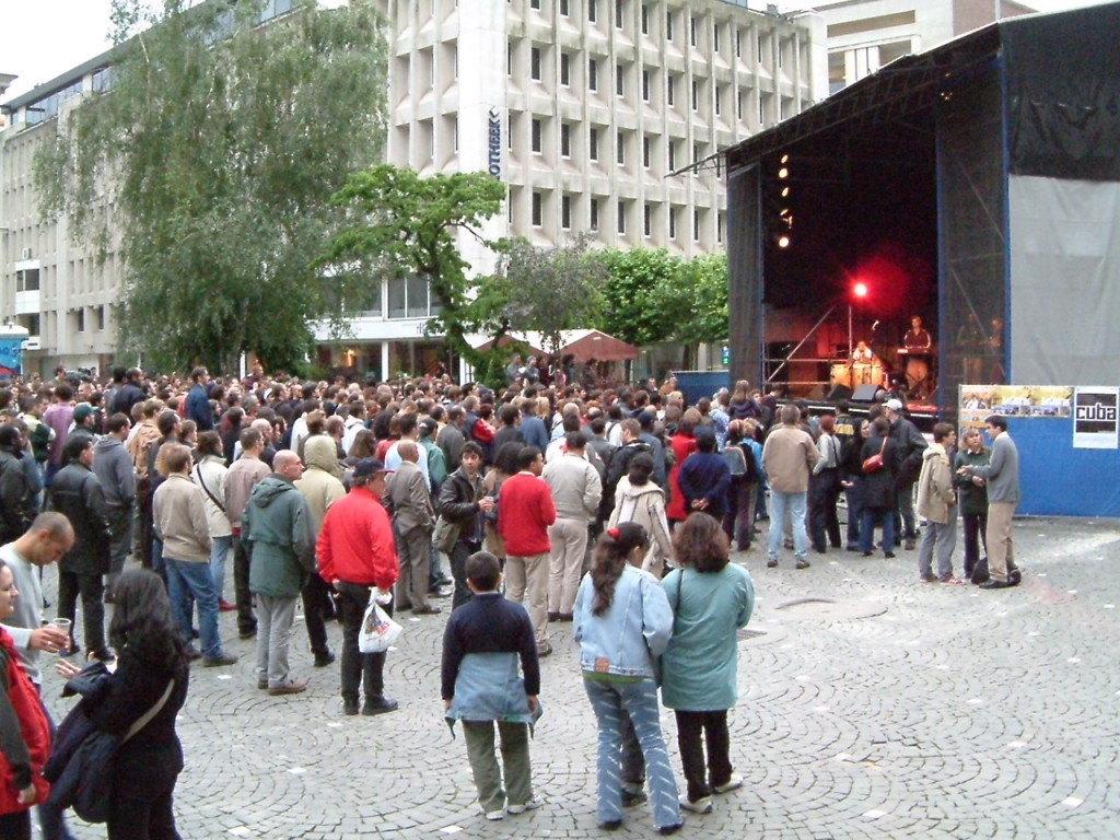 0269kopenhagenroskildebruessel2002.jpg
